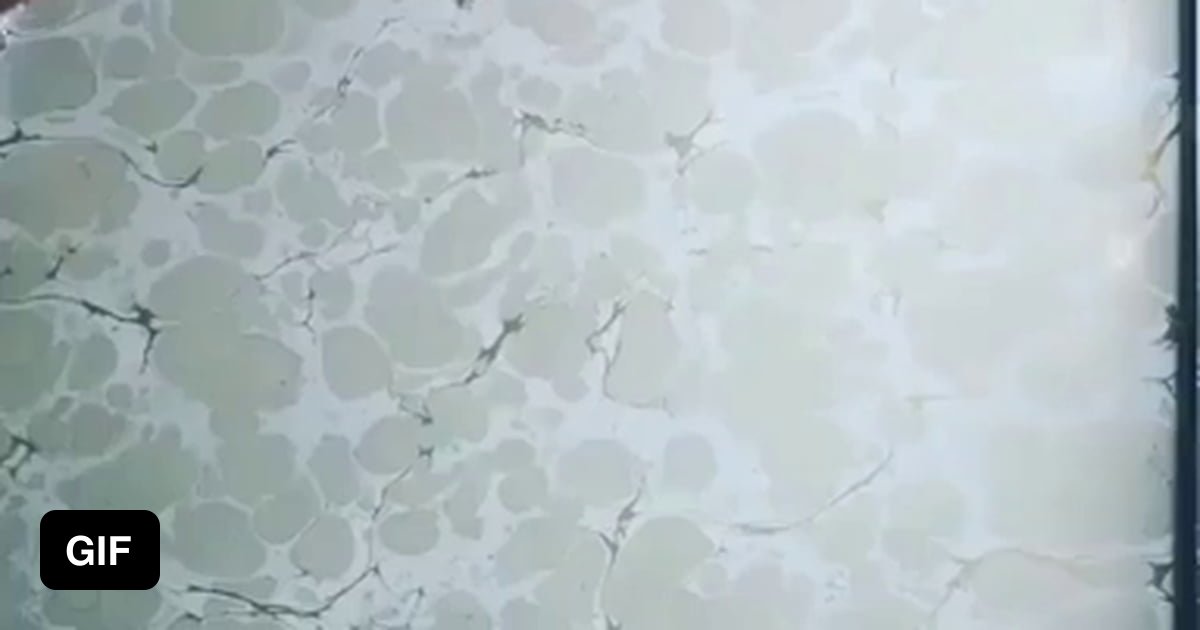 This satisfying flower painting 💯 - 9GAG