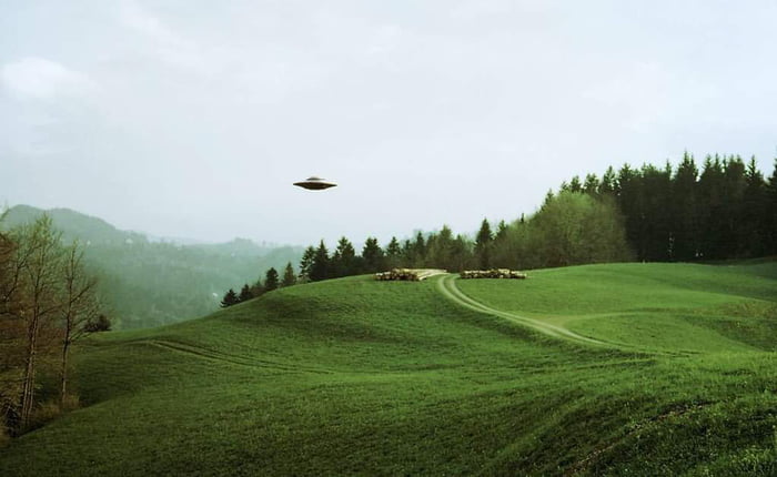 The famous Billy Meier photograph famously used in The X-Files ‘I Want ...