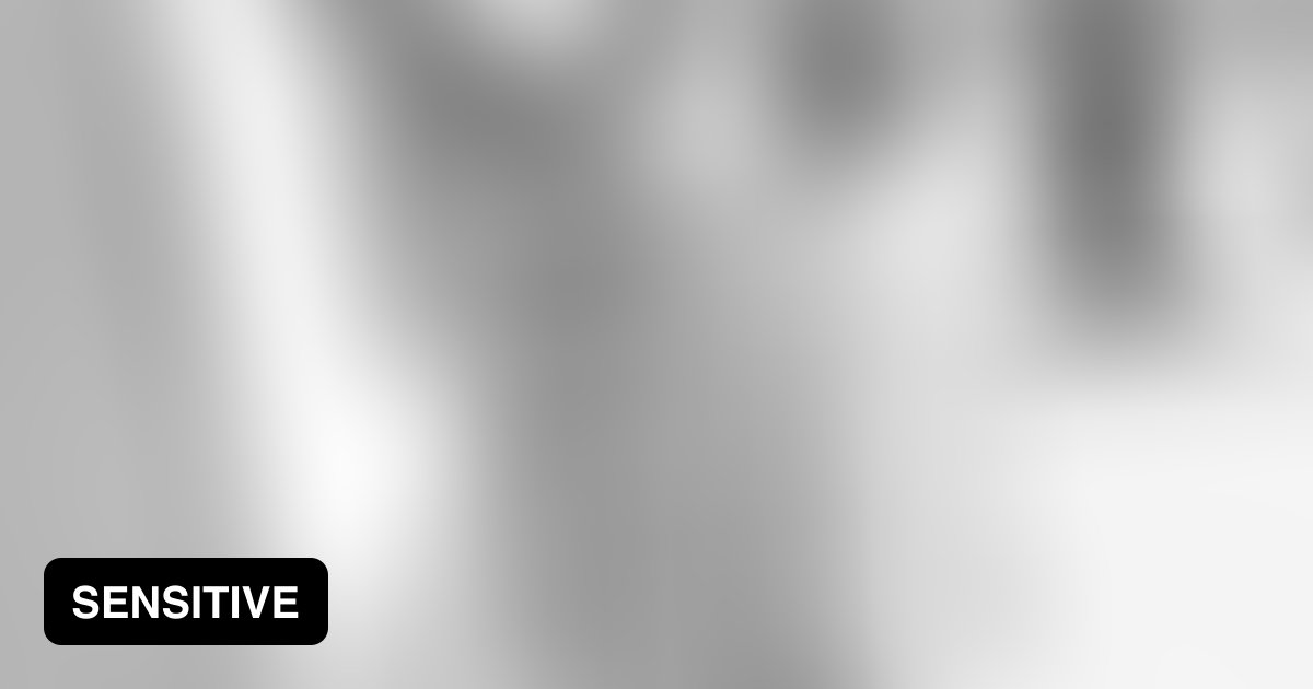 Elizabeth Monarch 9GAG