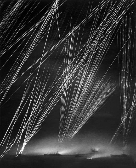 anti-aircraft-fire-at-the-battle-of-okinawa-march-1945-9gag