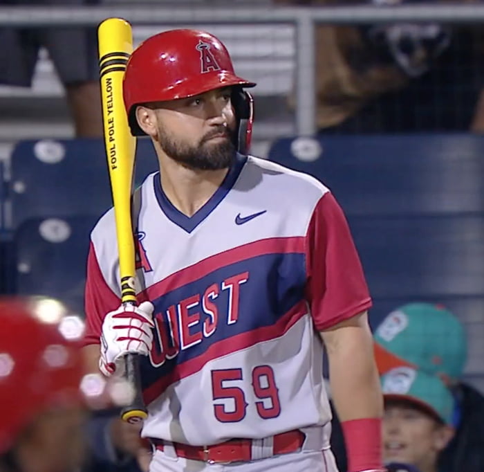 Jack Mayfield used an incredible Crayola-inspired bat during the Little  League Classic - Article - Bardown