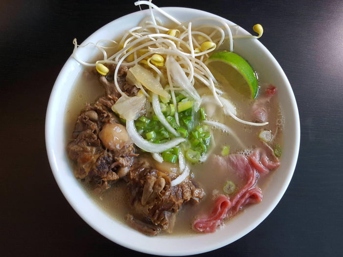 Oxtail pho - Food & Drinks.