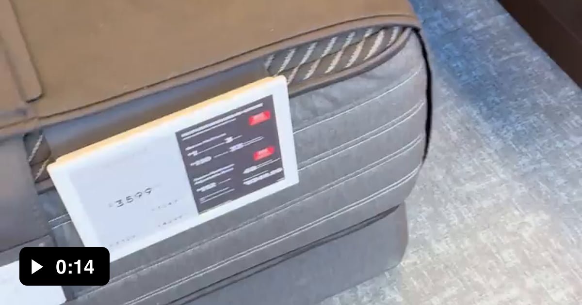 This is one way to sell mattresses 9GAG