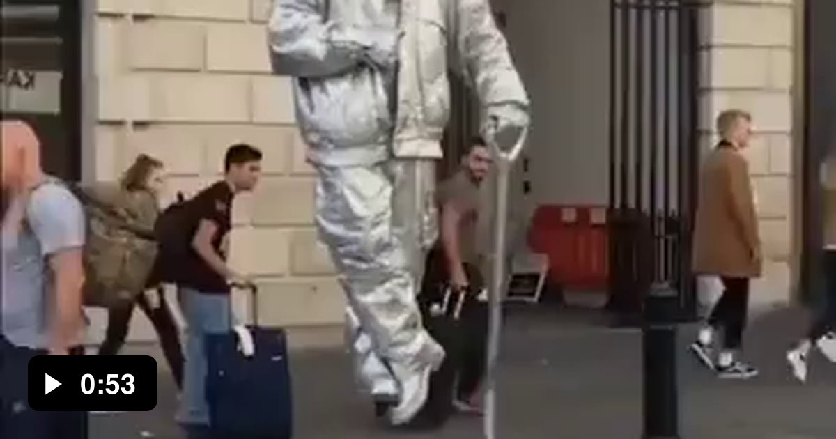 This guy is on another level yo this is crazy 9gag