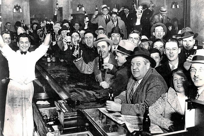 The night Congress repealed Prohibition, 1933 - 9GAG