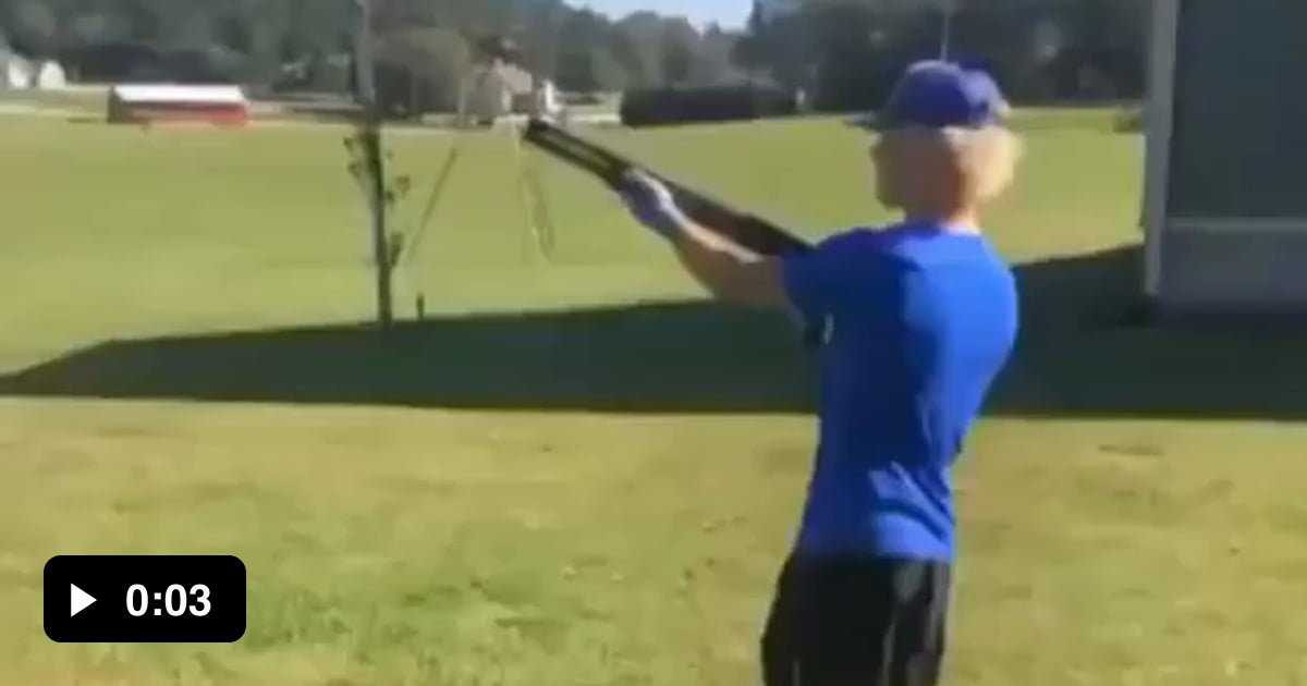 Toothpicks for arms and trying to shoot a pistolgrip shotgun 9GAG