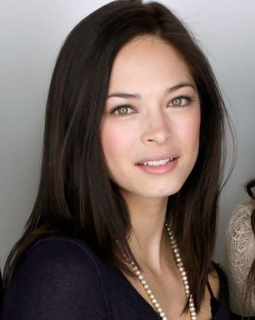 Kristin Kreuk - 9GAG