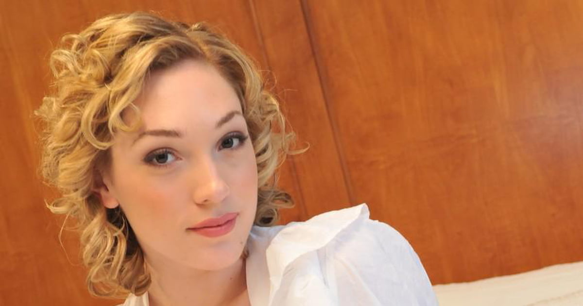 Lily Labeau 9GAG