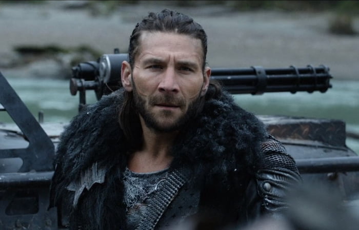 If you ask me, then this guy (Zach McGowan) would be the perfect actor ...