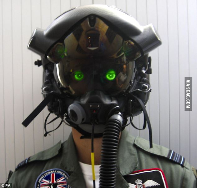 F-35 Fighter Pilot Helmet. - 9GAG