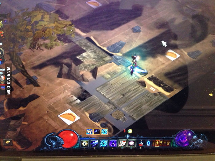 My graphics started to glitch while playing Diablo III, then all of a ...