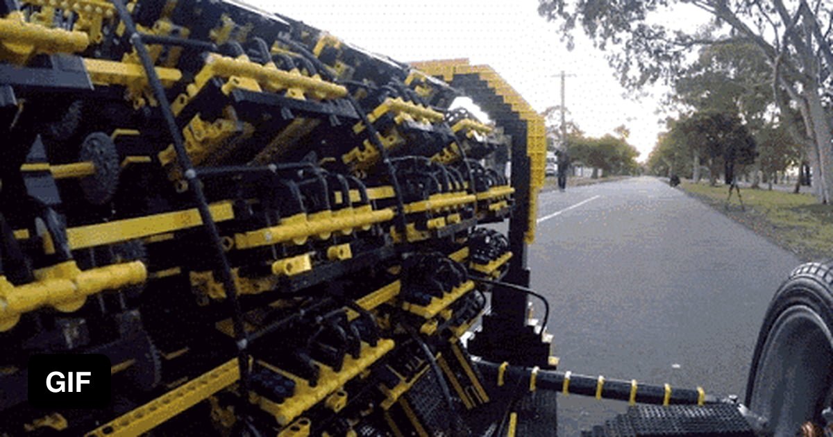 Lego Engine - 9GAG