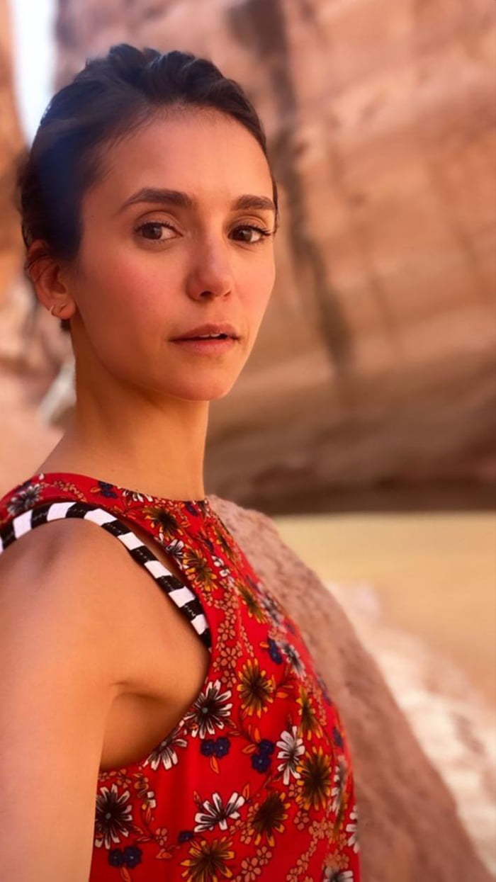 Nina Dobrev 9GAG