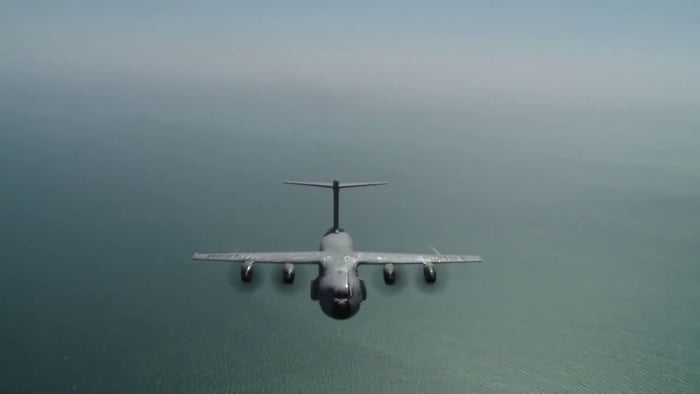 Airbus A400m Spectacular Jettison Of Decoy Flares 9gag