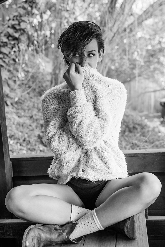 Lilly clay hot