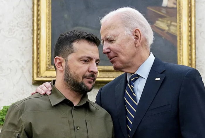 “Gee, your hair smells terrific!” ‘Take it easy Uncle Joe!’ - 9GAG