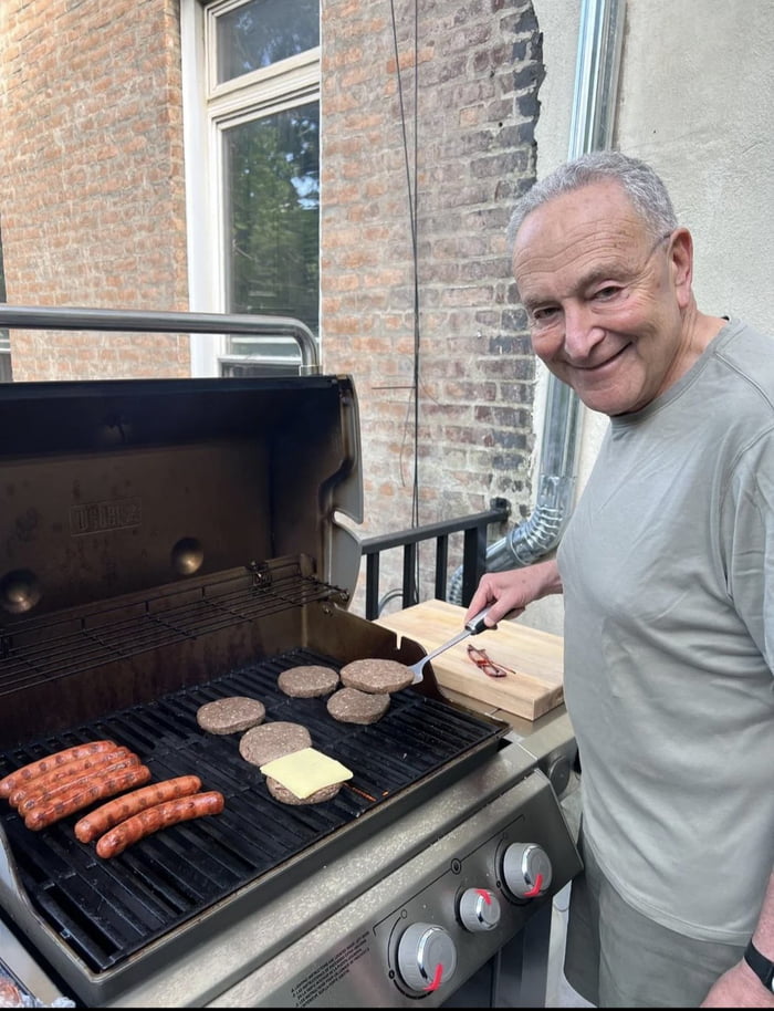 Chuck Schumer took down a picture of him grilling with a gas grill