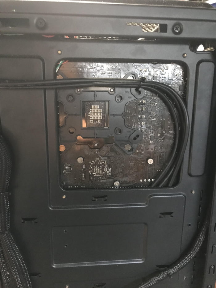 Is this ok paid someone how did this cable between the mb and case