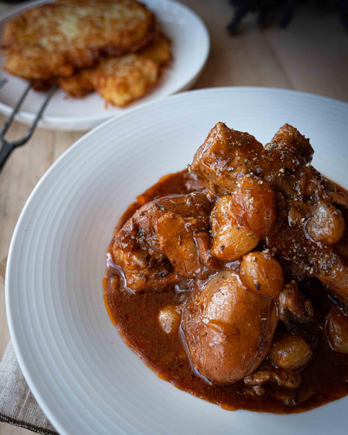 Coq Au Vin Classic French Chicken In Red Wine 9GAG   AA0LEoo 700b 