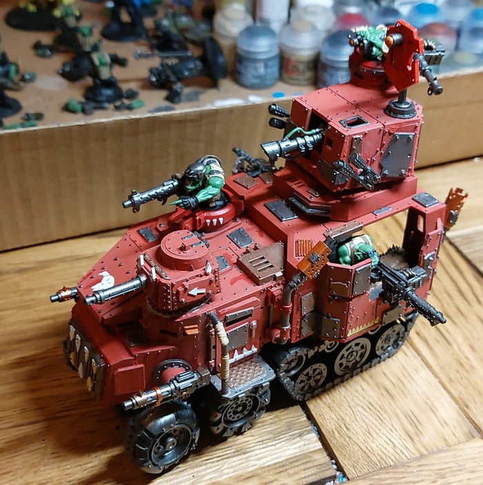 Ork Battle wagon with extra dakka - 9GAG