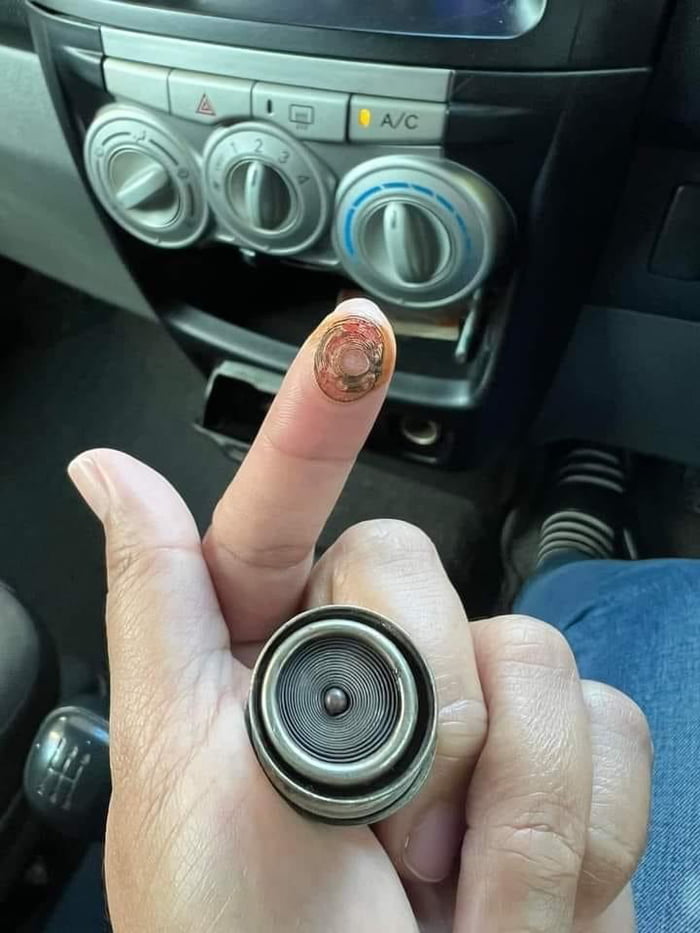 How To Use A Car Cigarette Lighter