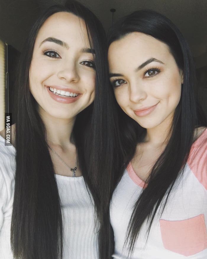 Merrell Twins - 9GAG