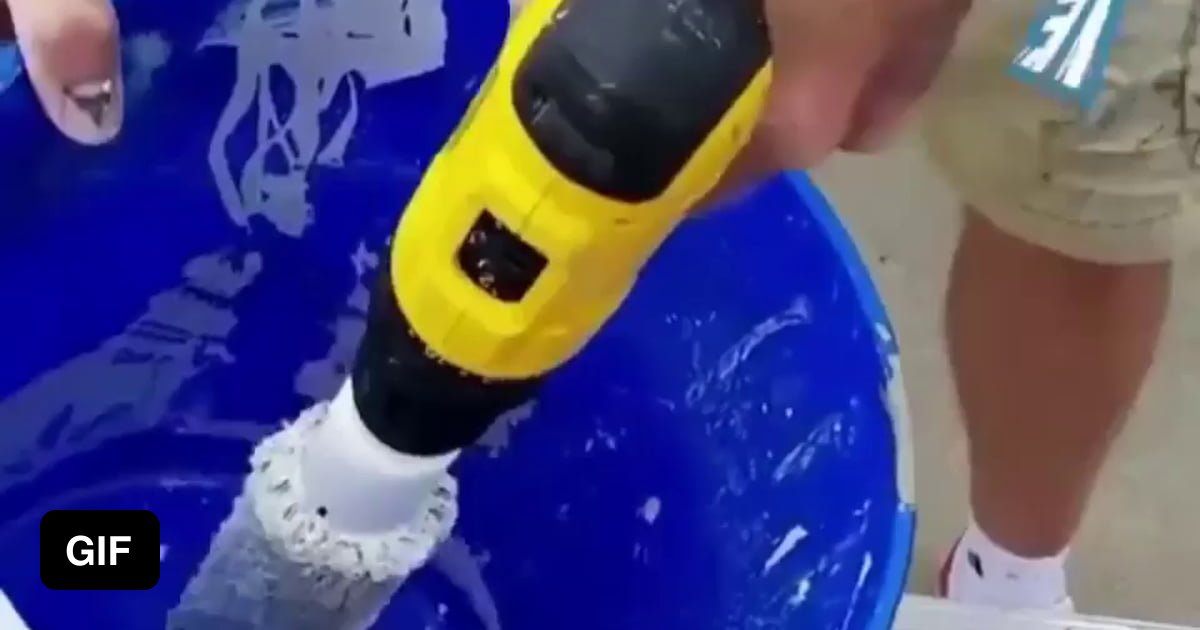 Cleaning paint roller - 9GAG