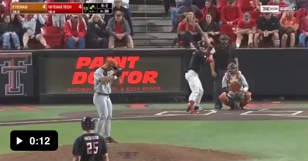 Texas Tech steals home to beat 2 Texas! 9GAG