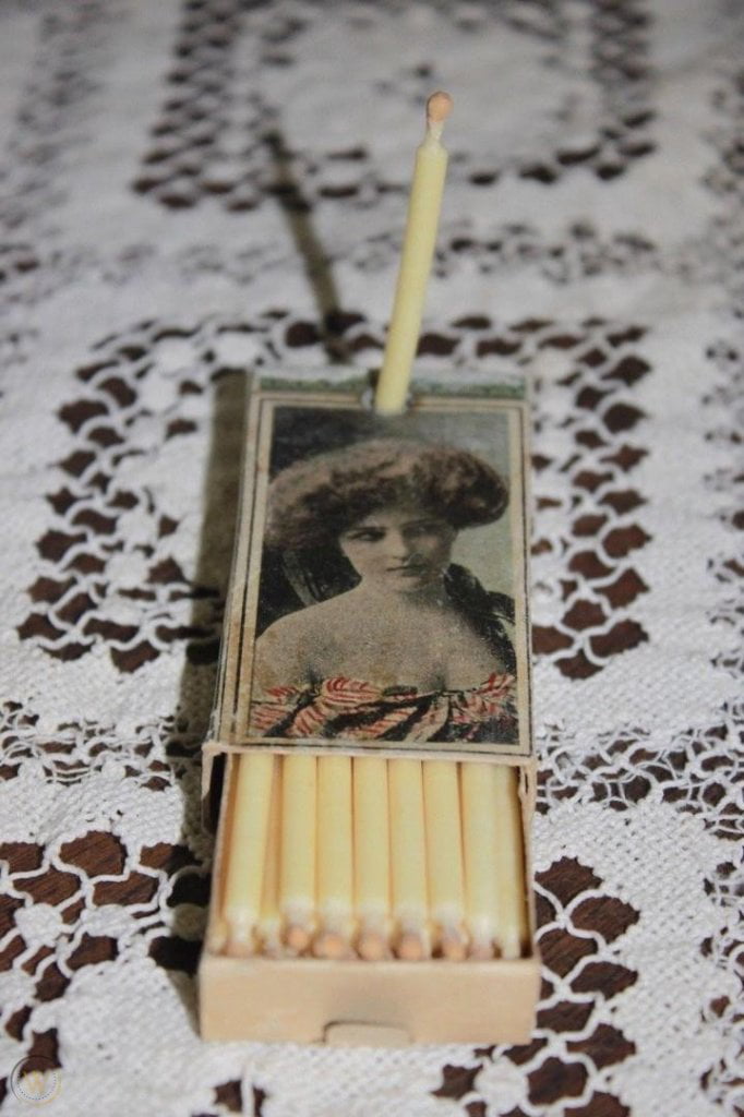 Brothel candles burned for 7 minutes. When the candle went out, the