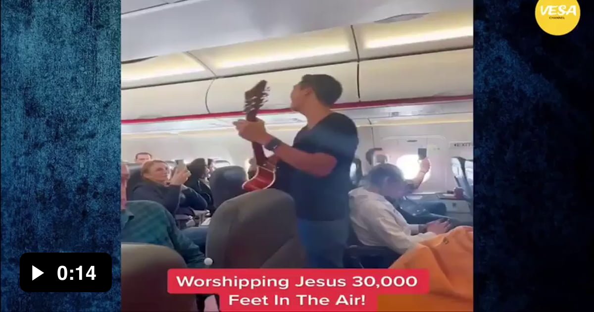 Being forced to listen to christian music during a flight 9gag
