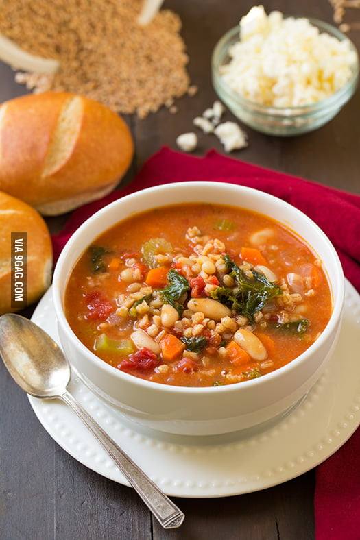 Mediterranean Kale, Cannellini and Farro Stew - 9GAG