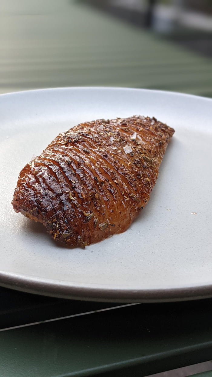 Oven-roasted duck breast: Medium-rare with crispy skin! - 9GAG