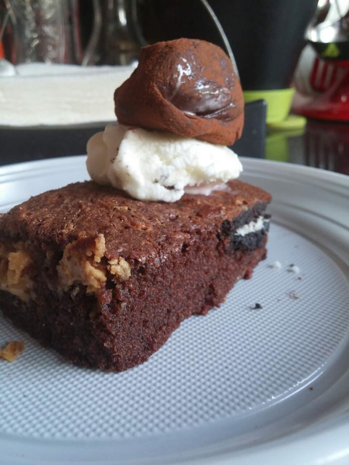 Peanut butter oreo brownie with ganache truffle and ice cream BOOM!! - 9GAG