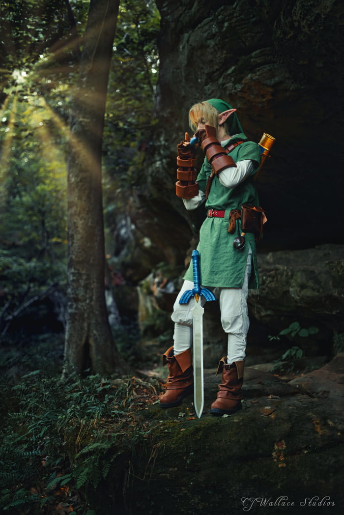 Link and Zelda cosplay by fenixfatalist - 9GAG