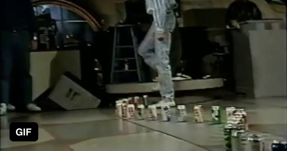 Crushing soda cans 9GAG