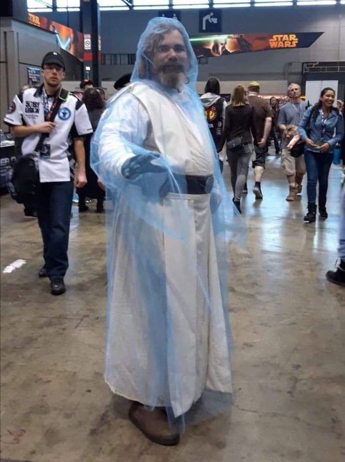 This Is A Better Cosplay Than The Entire Last Starwars Trilogy 9gag