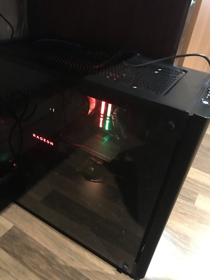 I got my first gaming computer this weekend , it was a dream since I
