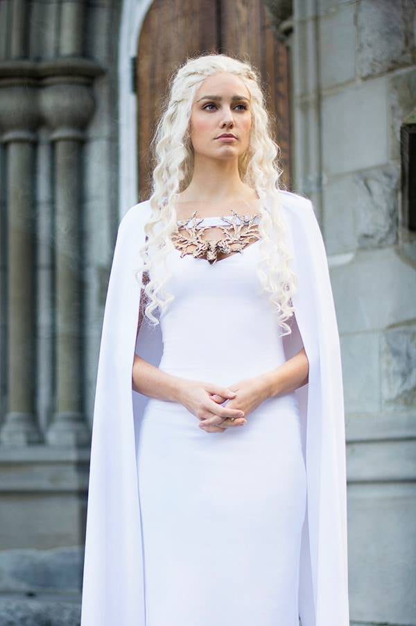 Daenerys Targaryen cosplay - 9GAG