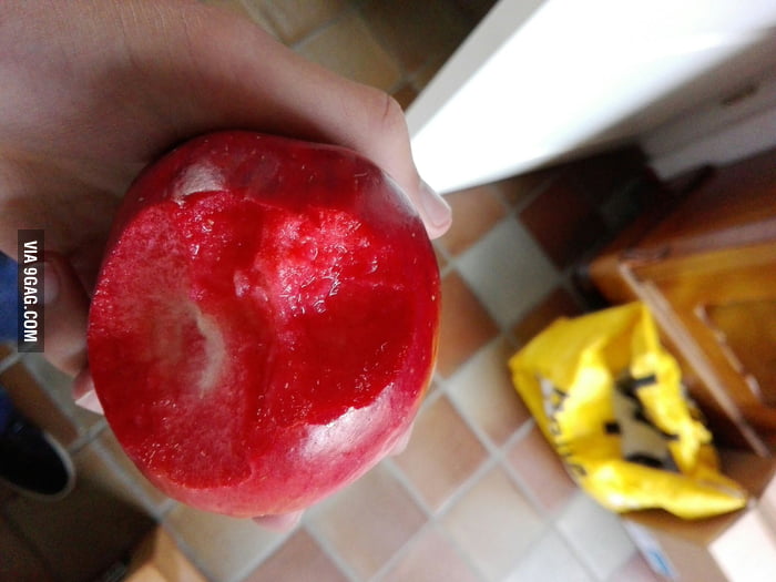 A rare species of apple that's red from the inside - 9GAG