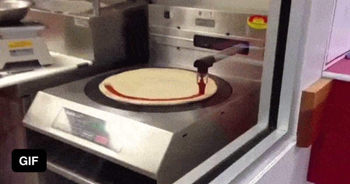 This is perfection! (Costco Pizza sauce dispenser) 9GAG