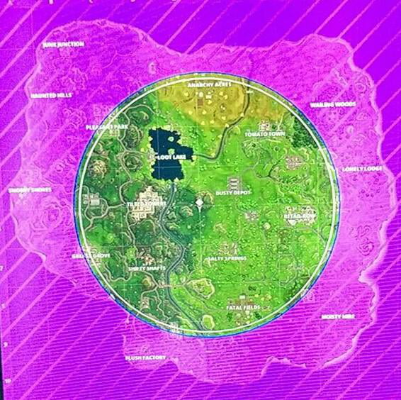 The location of this circle in Fortnite... - 9GAG - 566 x 564 jpeg 94kB