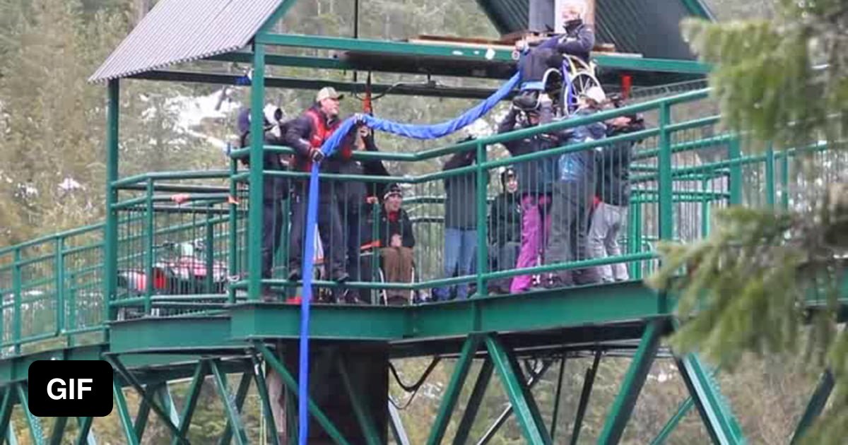 Paraplegic Girl goes Bungee Jumping. (Solute) - 9GAG