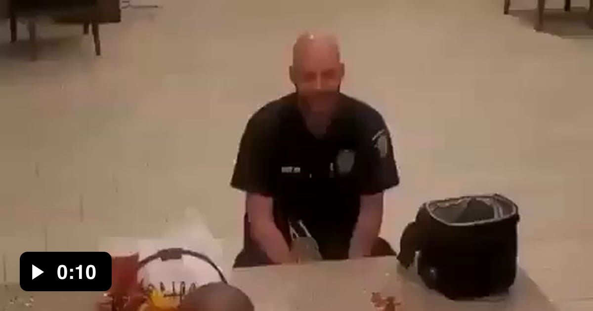 Just a normal day at work - 9GAG
