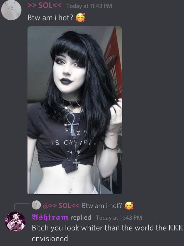 She do be looking like the emo kids from South Park doe - 9GAG