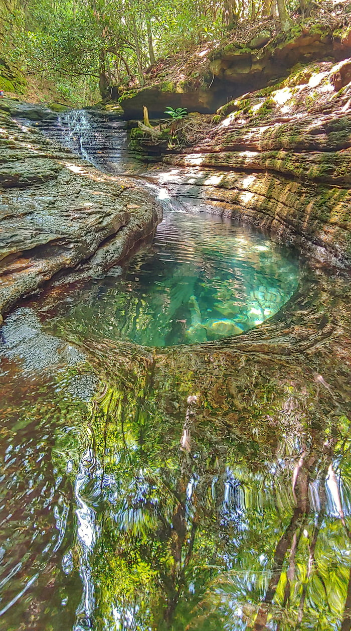 Devil S Bathtub Love The Reflection 9GAG