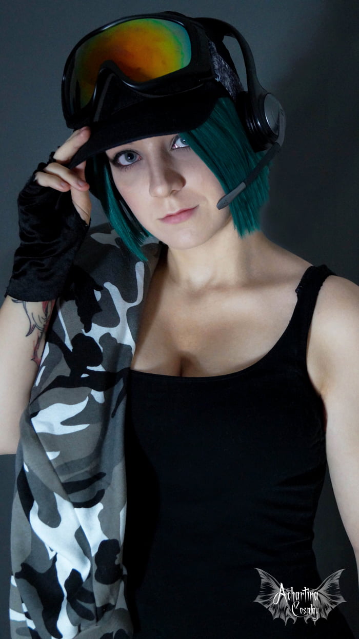 Ela Cosplay by Achartina - 9GAG has the best funny pics, gifs, videos, gami...