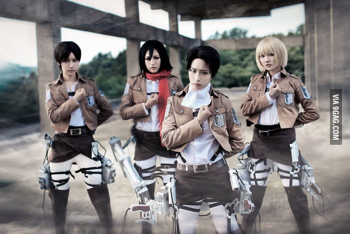 Anime cosplay attack on titan