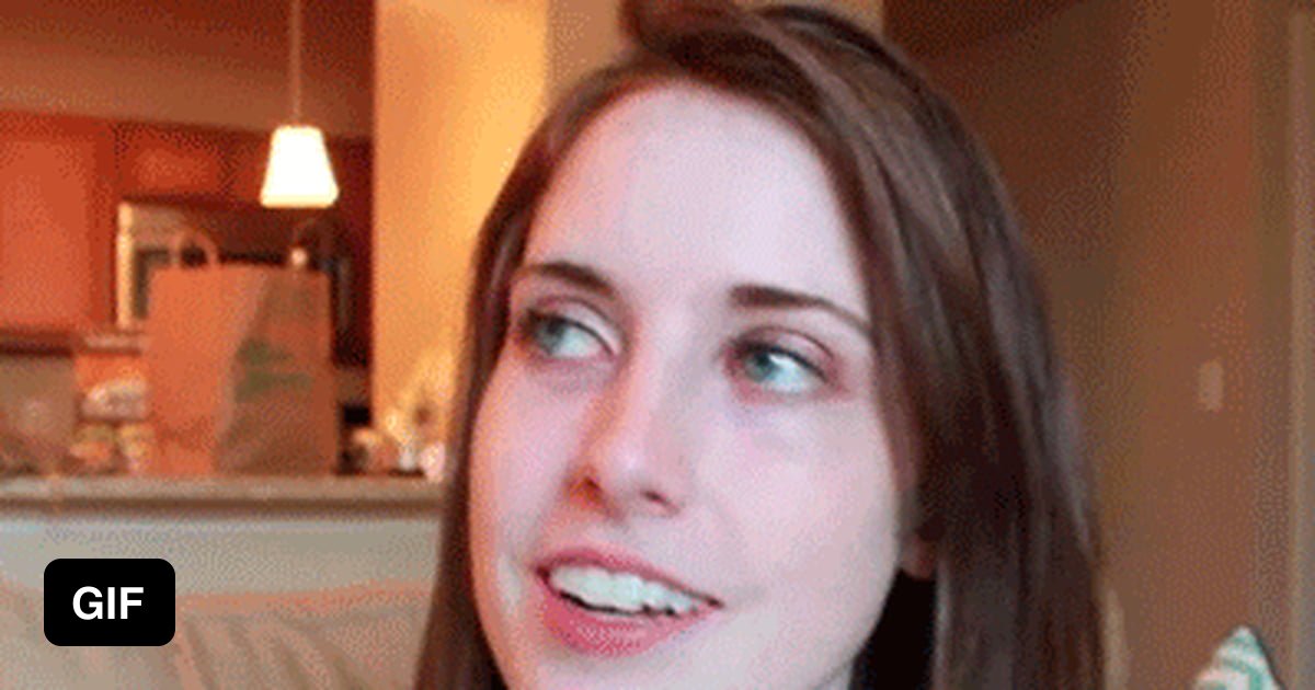 Laina Walker Overly Attached Girlfriend 9gag