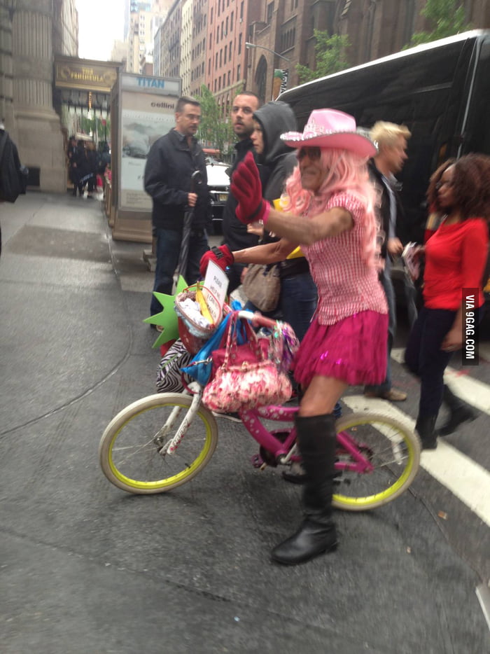 Just another day in the city.. - 9GAG