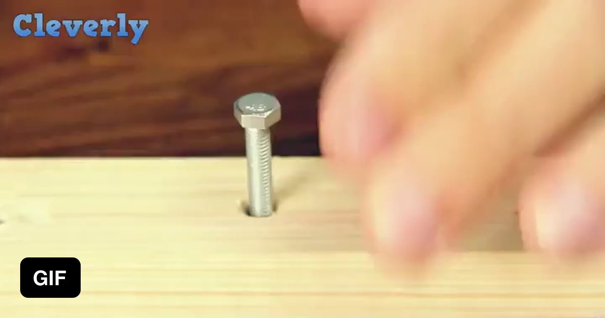 How to unscrew a bolt without the correct wrench 9GAG